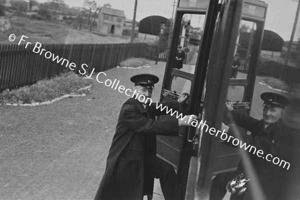 RAILWAY PERSONALITIES CHECKER W.KINLOCK AT MARYBORO